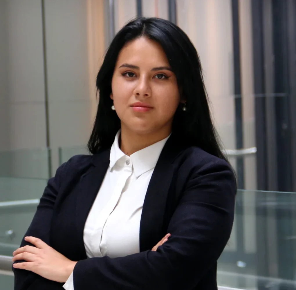 Ana Curipallo Jiménez, Asistente Legal — Fexlaw