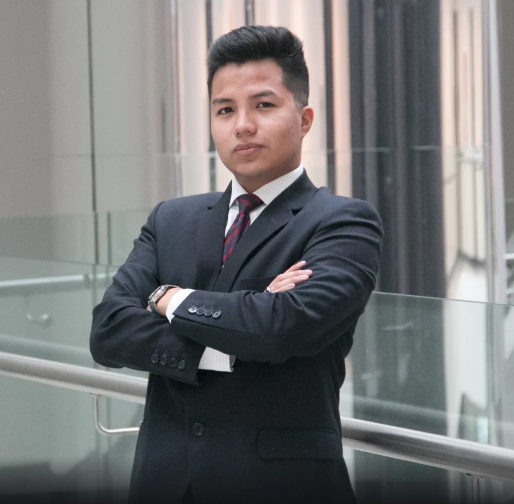 Andrés Loachamín Morales, Abogado Asociado — Fexlaw