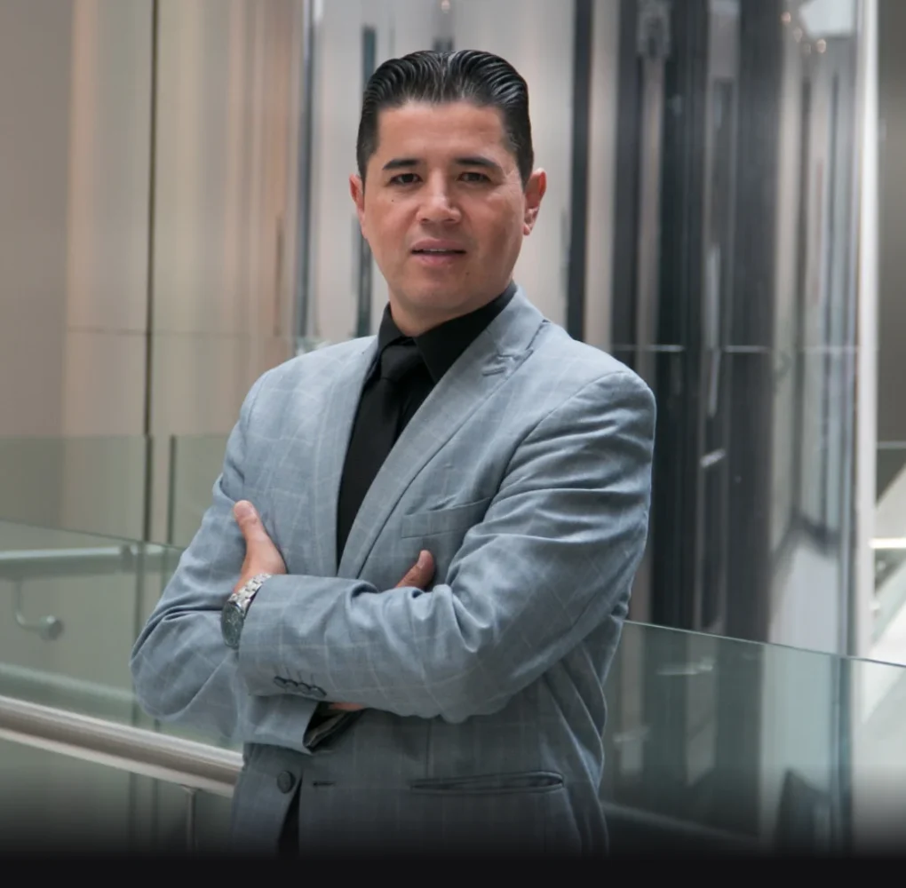 Edgar Sánchez Merizalde, Jefe del Departamento de Cobranzas — Fexlaw