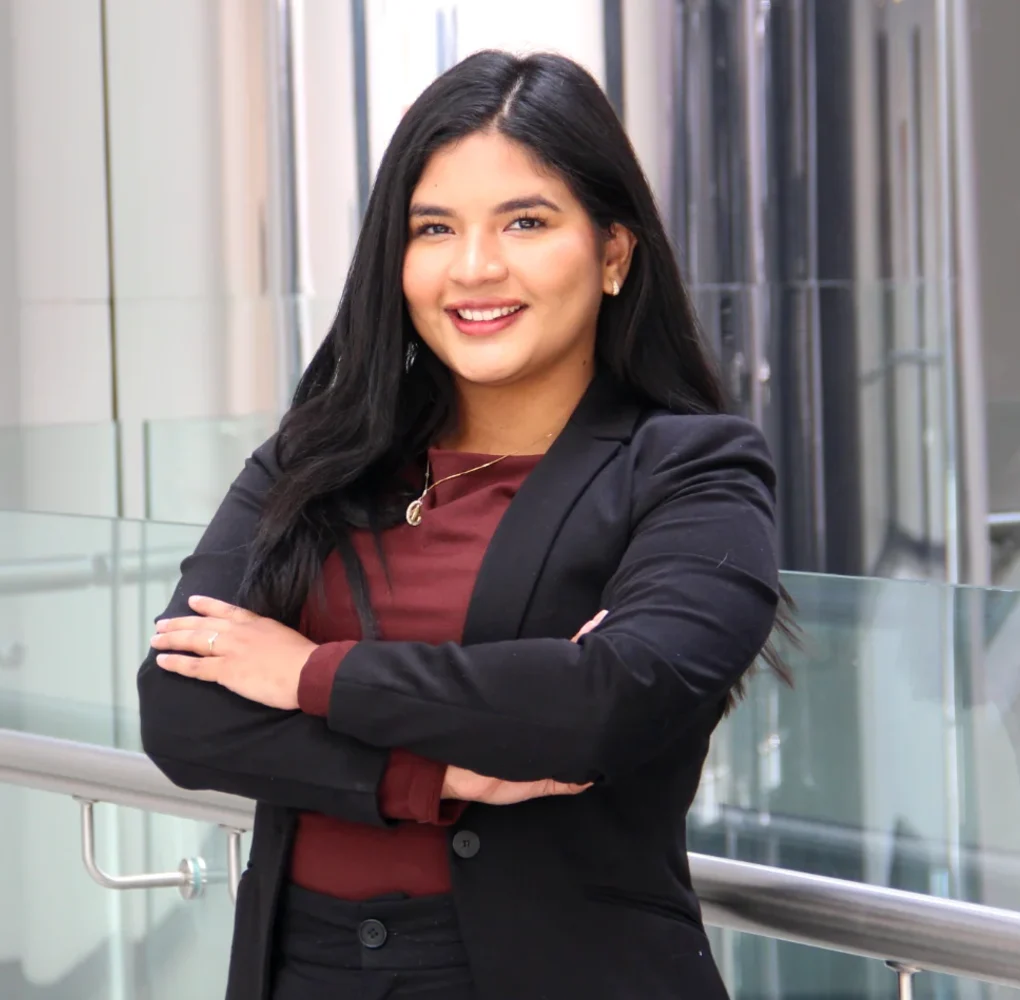 Nathaly Saltos González, Abogada Asociada — Fexlaw