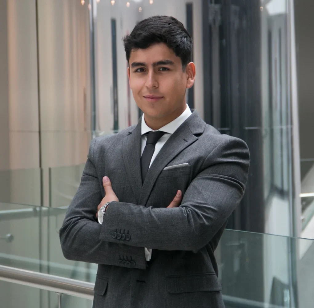 Xavier Burbano Piñuela, Abogado Asociado — Fexlaw